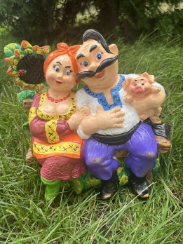 Ландшафт Кум і Солоха на лавці малі 24*35*21 см (6444)
